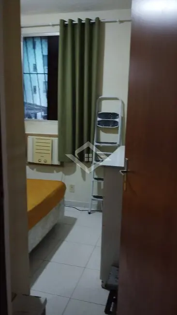 Foto 2 de Apartamento com 1 quarto à venda, 40m2 em Arsenal, Sao Goncalo - RJ