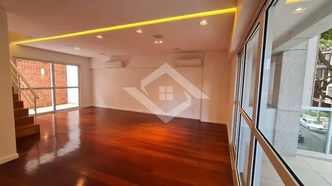 Apartamento com 3 quartos à venda, 195m2 em Leblon, Rio De Janeiro - RJ - imagem 7 Foto 7 de Apartamento com 3 quartos à venda, 195m2 em Leblon, Rio De Janeiro - RJ