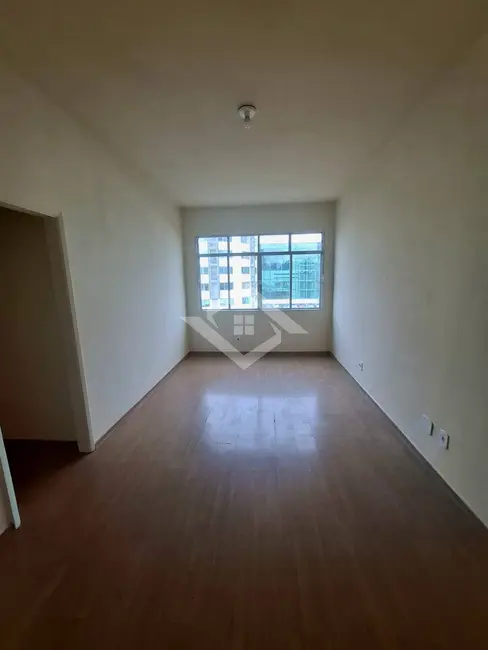 Apartamento com 2 quartos à venda, 64m2 em Tijuca, Rio De Janeiro - RJ - imagem 3 Foto 3 de Apartamento com 2 quartos à venda, 64m2 em Tijuca, Rio De Janeiro - RJ
