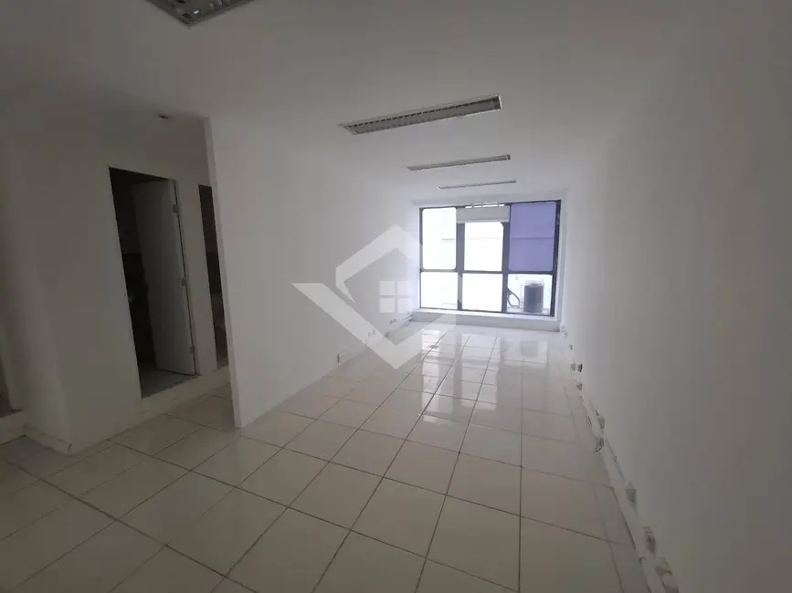 Foto 2 de Sala Comercial para alugar, 50m2 em Botafogo, Rio De Janeiro - RJ