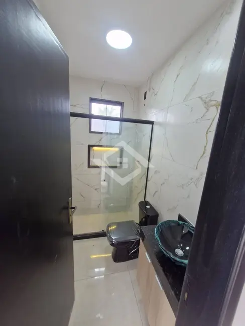 Foto 8 de Casa com 3 quartos à venda, 480m2 em Barroco (Itaipuaçu), Marica - RJ