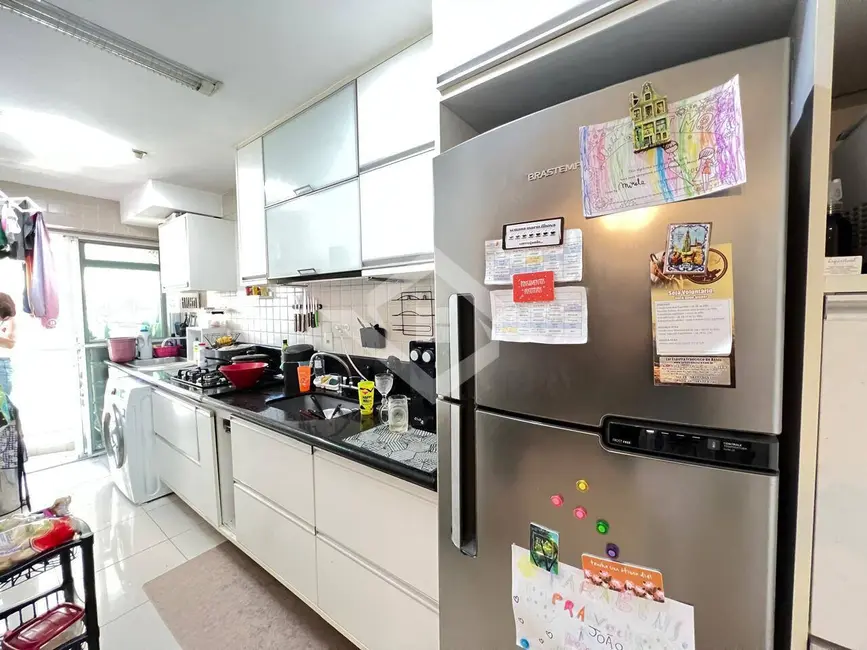 Apartamento com 2 quartos à venda, 69m2 em Rio De Janeiro - RJ - imagem 5 Foto 5 de Apartamento com 2 quartos à venda, 69m2 em Rio De Janeiro - RJ