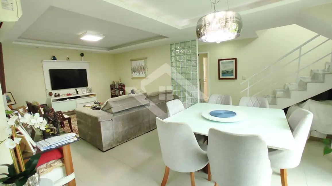 Foto 2 de Casa de Condomínio com 4 quartos à venda, 360m2 em Vargem Grande, Rio De Janeiro - RJ