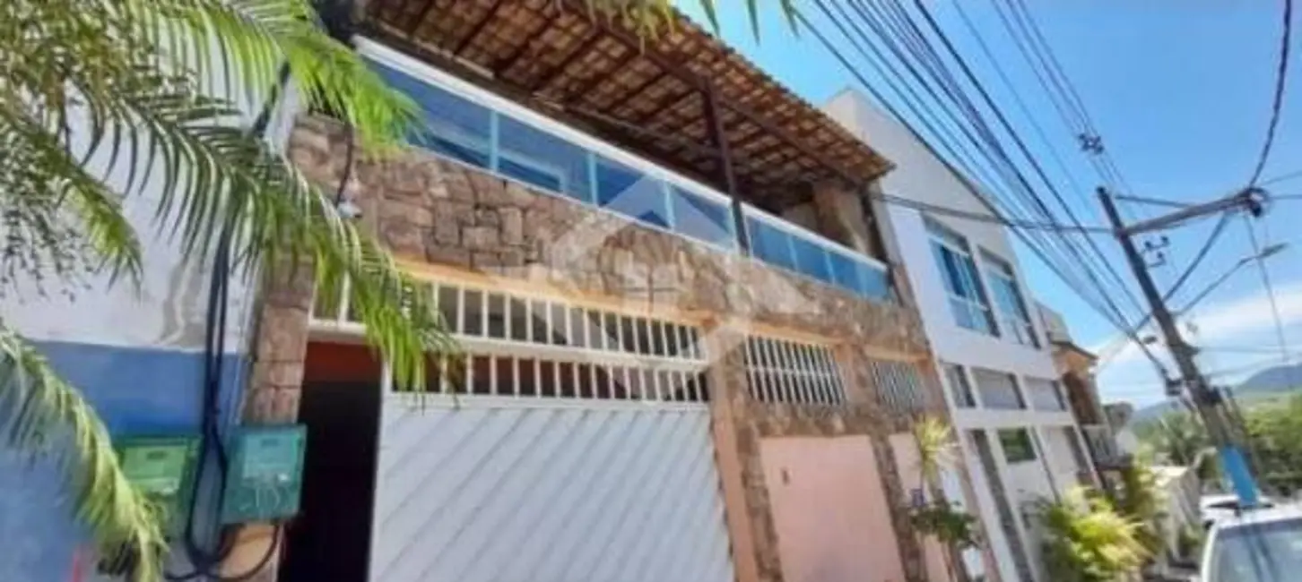 Foto 1 de Casa com 3 quartos à venda, 240m2 em Campo Grande, Rio De Janeiro - RJ