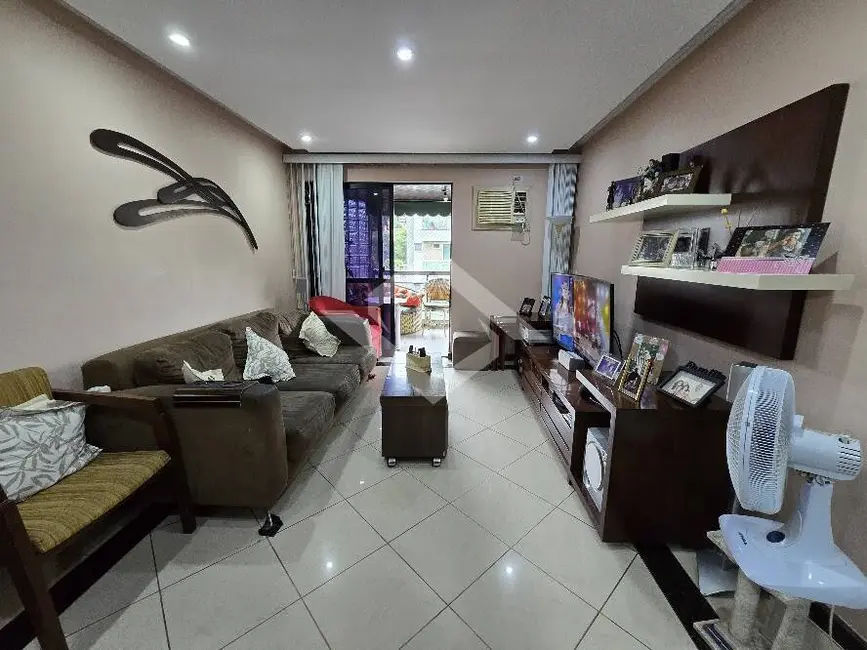 Apartamento com 3 quartos à venda, 120m2 em Freguesia (Jacarepaguá), Rio De Janeiro - RJ - imagem 4 Foto 4 de Apartamento com 3 quartos à venda, 120m2 em Freguesia (Jacarepaguá), Rio De Janeiro - RJ