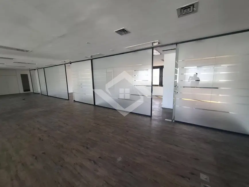 Foto 1 de Sala Comercial para alugar, 321m2 em Centro, Rio De Janeiro - RJ