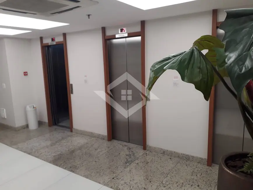 Sala Comercial à venda e para alugar, 21m2 em Centro, Niteroi - RJ - imagem 5 Foto 5 de Sala Comercial à venda e para alugar, 21m2 em Centro, Niteroi - RJ