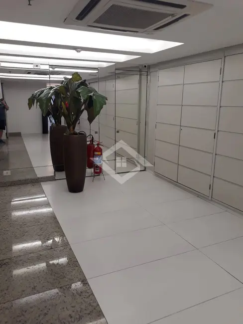 Sala Comercial à venda e para alugar, 21m2 em Centro, Niteroi - RJ - imagem 7 Foto 7 de Sala Comercial à venda e para alugar, 21m2 em Centro, Niteroi - RJ