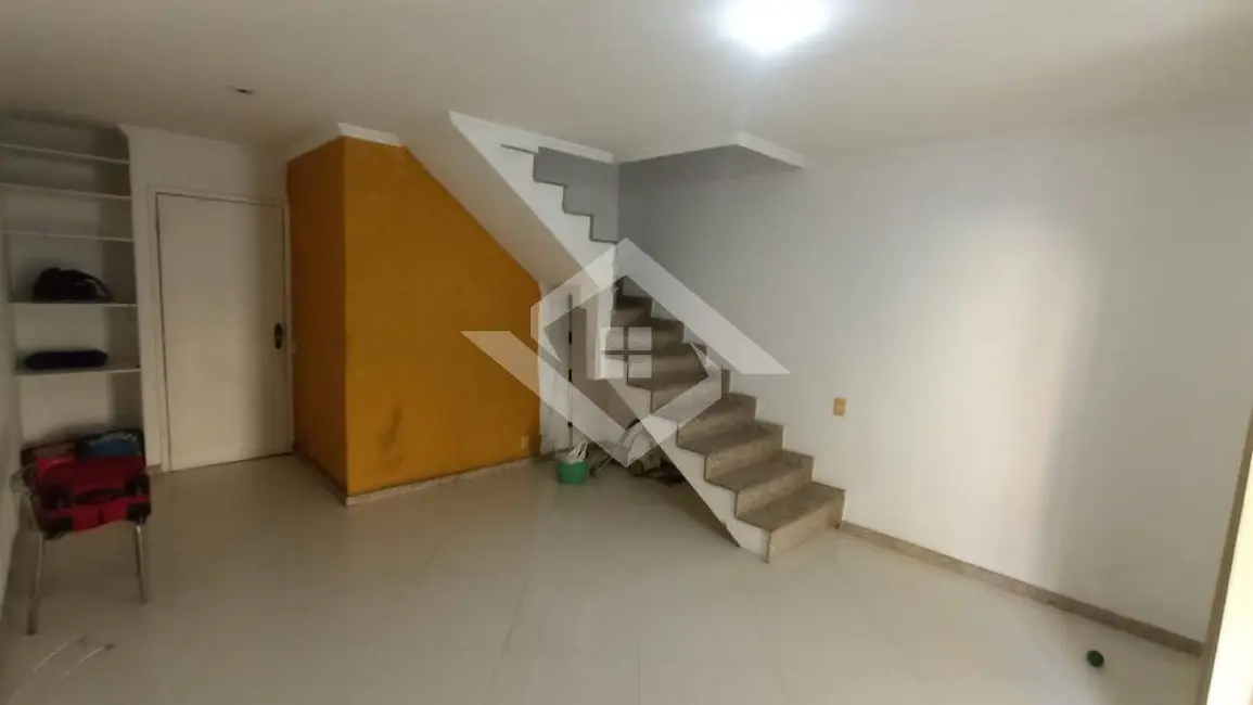 Casa de Condomínio com 3 quartos à venda, 119m2 em Curicica, Rio De Janeiro - RJ - imagem 2 Foto 2 de Casa de Condomínio com 3 quartos à venda, 119m2 em Curicica, Rio De Janeiro - RJ