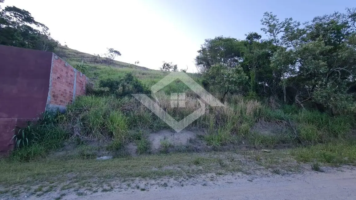 Foto 4 de Terreno / Lote à venda, 1530m2 em Cajueiros (Itaipuaçu), Marica - RJ
