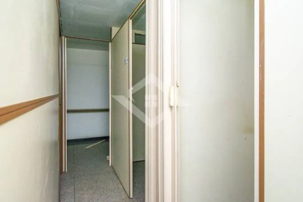 Sala Comercial à venda e para alugar, 68m2 em Centro, Rio De Janeiro - RJ - imagem 7 Foto 7 de Sala Comercial à venda e para alugar, 68m2 em Centro, Rio De Janeiro - RJ