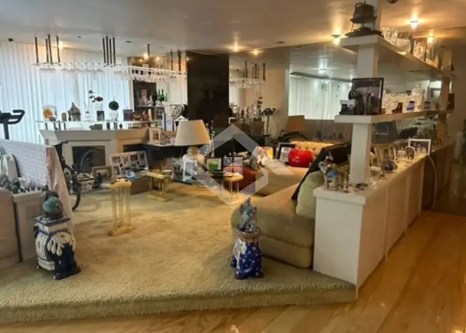 Foto 2 de Apartamento com 4 quartos para alugar em Copacabana, Rio De Janeiro - RJ