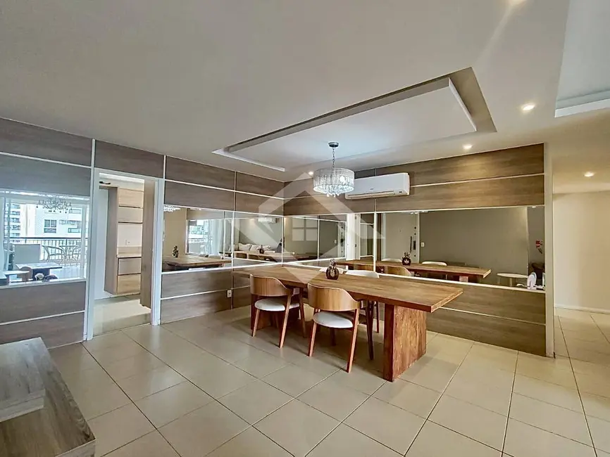 Apartamento com 4 quartos à venda, 166m2 em Rio De Janeiro - RJ - imagem 4 Foto 4 de Apartamento com 4 quartos à venda, 166m2 em Rio De Janeiro - RJ