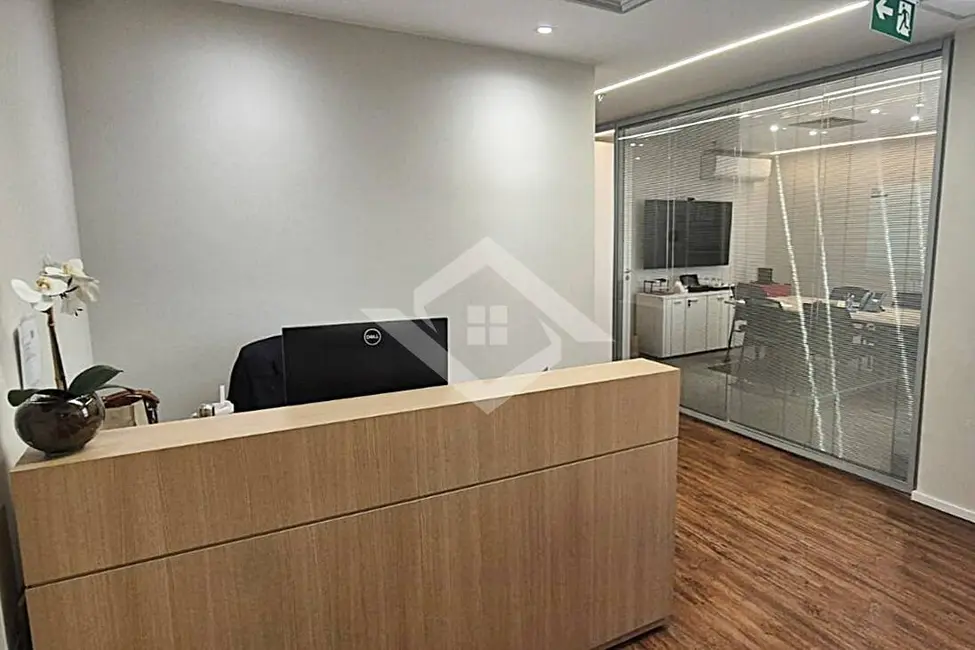 Sala Comercial para alugar, 142m2 em Leblon, Rio De Janeiro - RJ - imagem 9 Foto 9 de Sala Comercial para alugar, 142m2 em Leblon, Rio De Janeiro - RJ