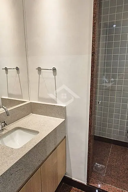 Sala Comercial para alugar, 142m2 em Leblon, Rio De Janeiro - RJ - imagem 6 Foto 6 de Sala Comercial para alugar, 142m2 em Leblon, Rio De Janeiro - RJ