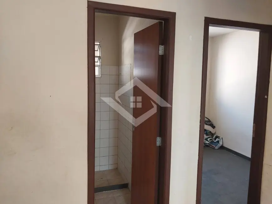 Foto 4 de Apartamento com 2 quartos para alugar, 45m2 em Campo Grande, Rio De Janeiro - RJ