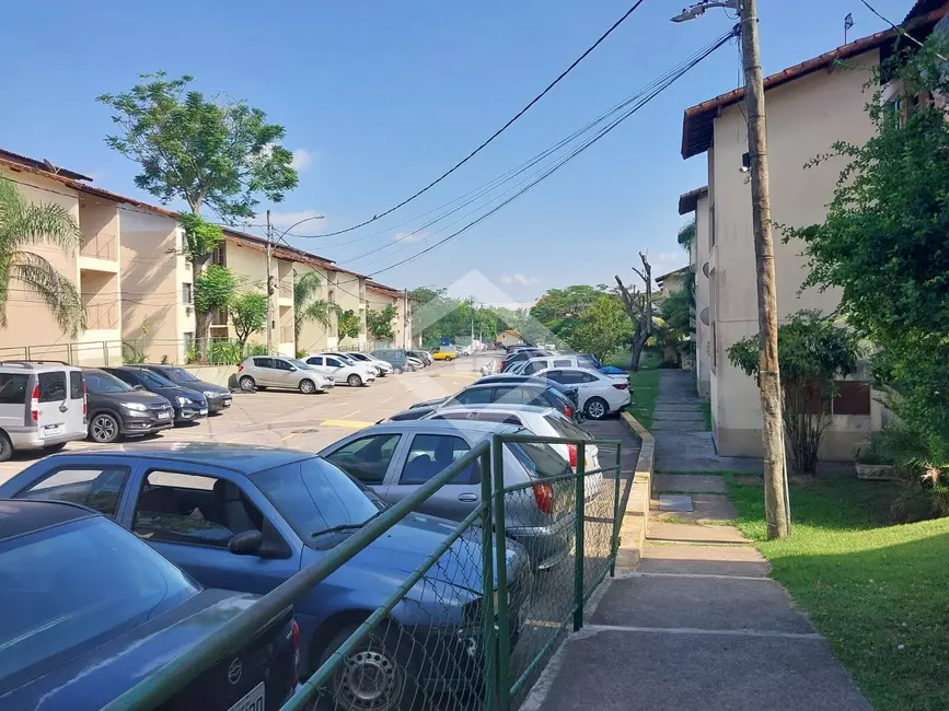 Foto 2 de Apartamento com 2 quartos para alugar, 45m2 em Campo Grande, Rio De Janeiro - RJ