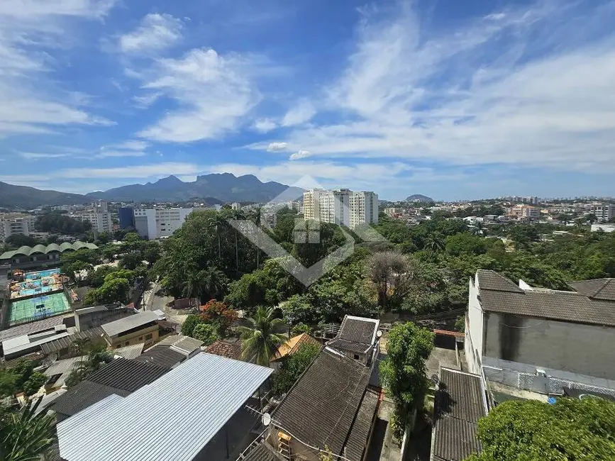 Apartamento com 3 quartos para alugar, 84m2 em Tanque, Rio De Janeiro - RJ - imagem 6 Foto 6 de Apartamento com 3 quartos para alugar, 84m2 em Tanque, Rio De Janeiro - RJ