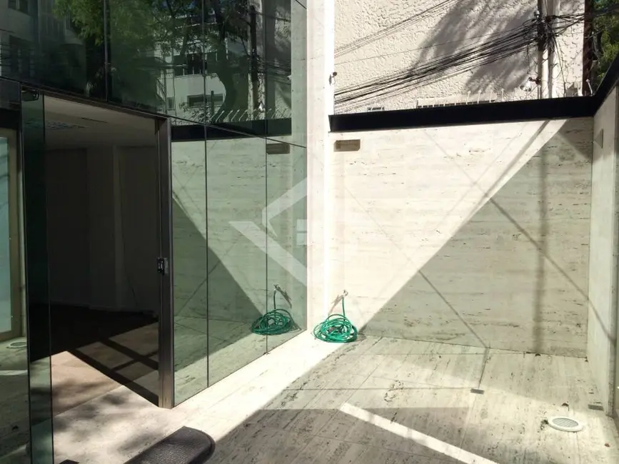 Foto 2 de Sala Comercial para alugar, 368m2 em Humaitá, Rio De Janeiro - RJ