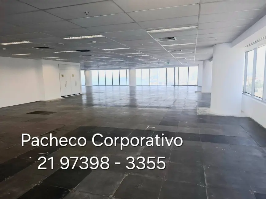 Sala Comercial para alugar, 1530m2 em Centro, Rio De Janeiro - RJ - imagem 3 Foto 3 de Sala Comercial para alugar, 1530m2 em Centro, Rio De Janeiro - RJ