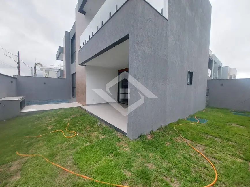 Casa de Condomínio com 3 quartos à venda, 145m2 em Guaratiba, Rio De Janeiro - RJ - imagem 3 Foto 3 de Casa de Condomínio com 3 quartos à venda, 145m2 em Guaratiba, Rio De Janeiro - RJ