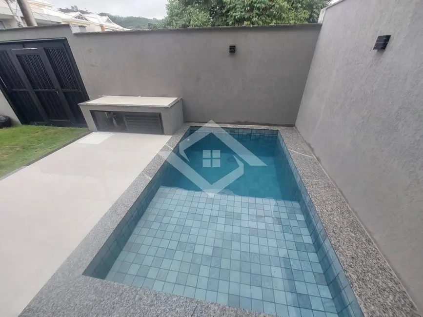 Casa de Condomínio com 3 quartos à venda, 145m2 em Guaratiba, Rio De Janeiro - RJ - imagem 5 Foto 5 de Casa de Condomínio com 3 quartos à venda, 145m2 em Guaratiba, Rio De Janeiro - RJ