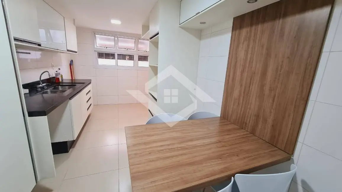 Foto 1 de Apartamento com 3 quartos à venda, 191m2 em Leblon, Rio De Janeiro - RJ