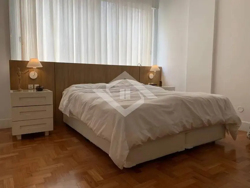 Foto 5 de Apartamento com 2 quartos à venda, 100m2 em Copacabana, Rio De Janeiro - RJ