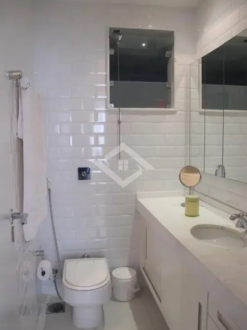 Foto 8 de Apartamento com 2 quartos à venda, 100m2 em Copacabana, Rio De Janeiro - RJ