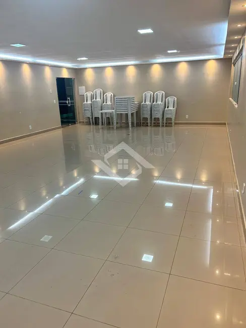 Foto 2 de Apartamento com 2 quartos à venda, 43m2 em Vista Alegre, Sao Goncalo - RJ