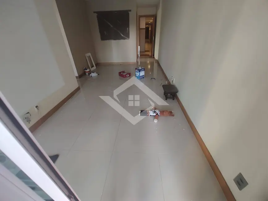Foto 2 de Apartamento com 3 quartos à venda e para alugar, 85m2 em Rio De Janeiro - RJ