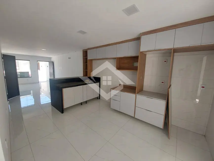 Casa de Condomínio com 2 quartos à venda, 150m2 em Guaratiba, Rio De Janeiro - RJ - imagem 4 Foto 4 de Casa de Condomínio com 2 quartos à venda, 150m2 em Guaratiba, Rio De Janeiro - RJ
