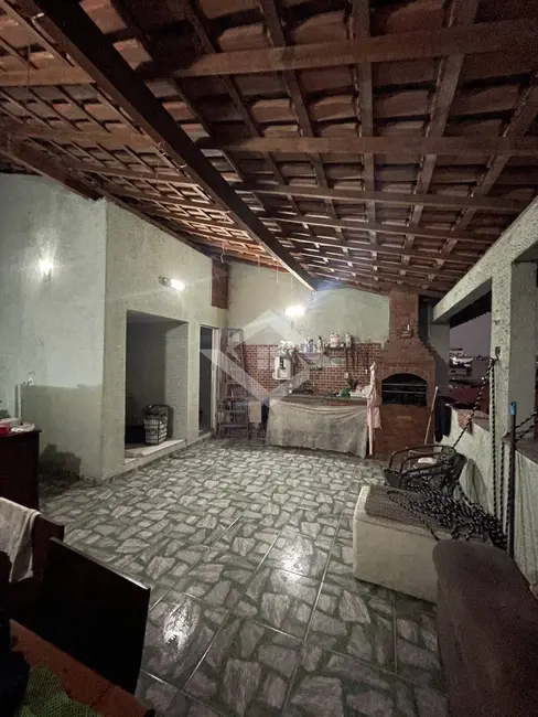 Foto 4 de Casa com 2 quartos à venda, 101m2 em Bento Ribeiro, Rio De Janeiro - RJ