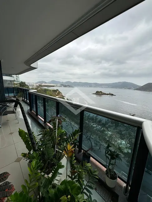 Foto 1 de Apartamento com 4 quartos à venda, 321m2 em Boa Viagem, Niteroi - RJ