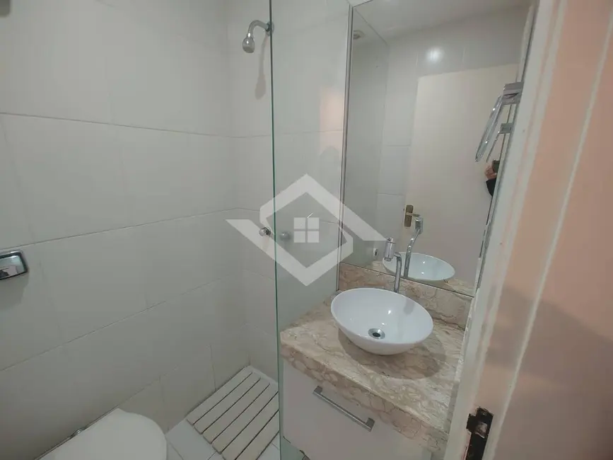 Apartamento com 2 quartos à venda, 61m2 em Barra da Tijuca, Rio De Janeiro - RJ - imagem 6 Foto 6 de Apartamento com 2 quartos à venda, 61m2 em Barra da Tijuca, Rio De Janeiro - RJ
