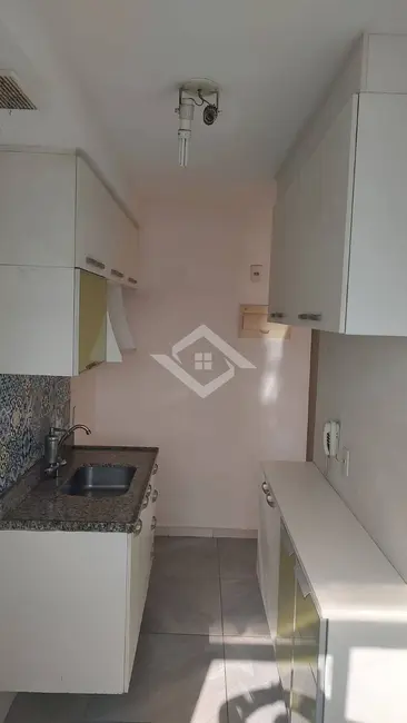 Foto 3 de Apartamento com 2 quartos para alugar, 53m2 em Jacarepaguá, Rio De Janeiro - RJ