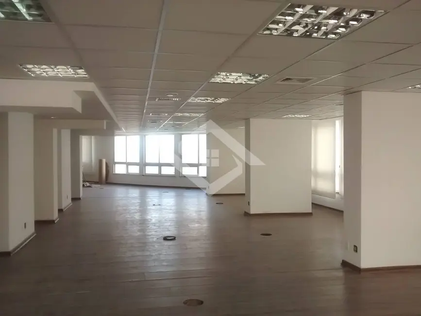 Sala Comercial para alugar, 294m2 em Centro, Rio De Janeiro - RJ - imagem 7 Foto 7 de Sala Comercial para alugar, 294m2 em Centro, Rio De Janeiro - RJ