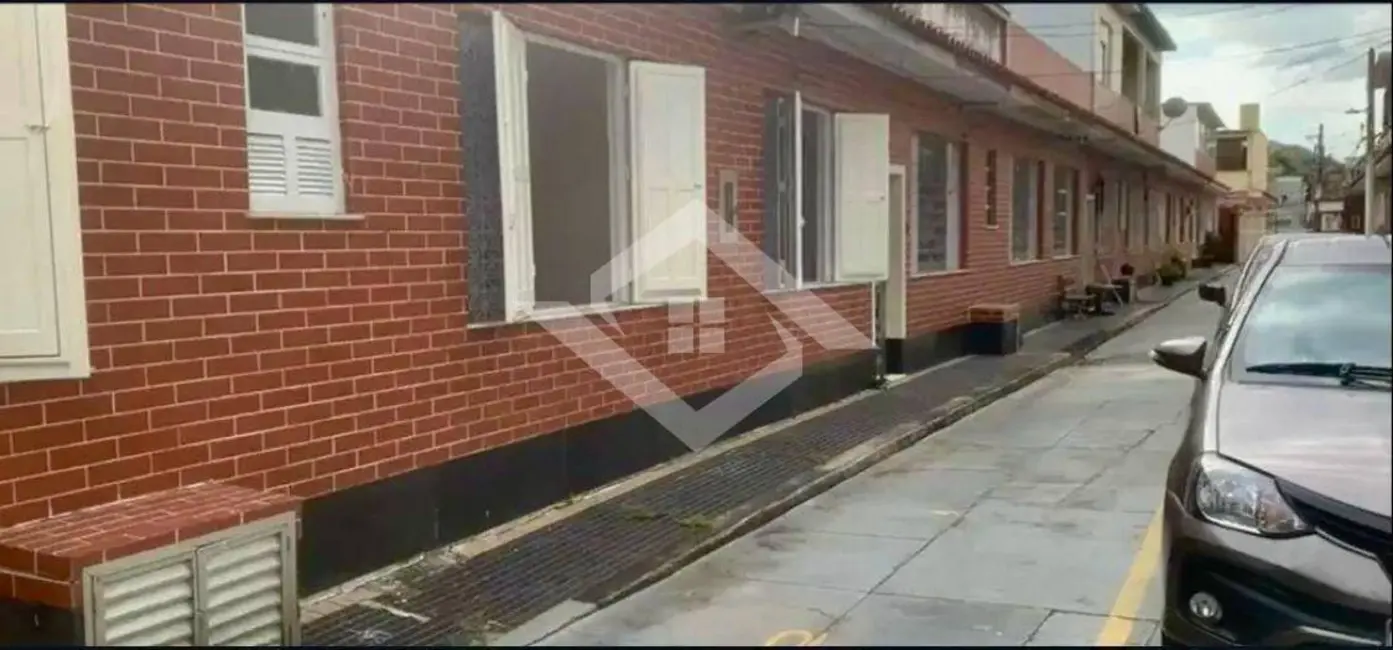 Foto 1 de Casa com 3 quartos para alugar, 70m2 em Quintino Bocaiúva, Rio De Janeiro - RJ