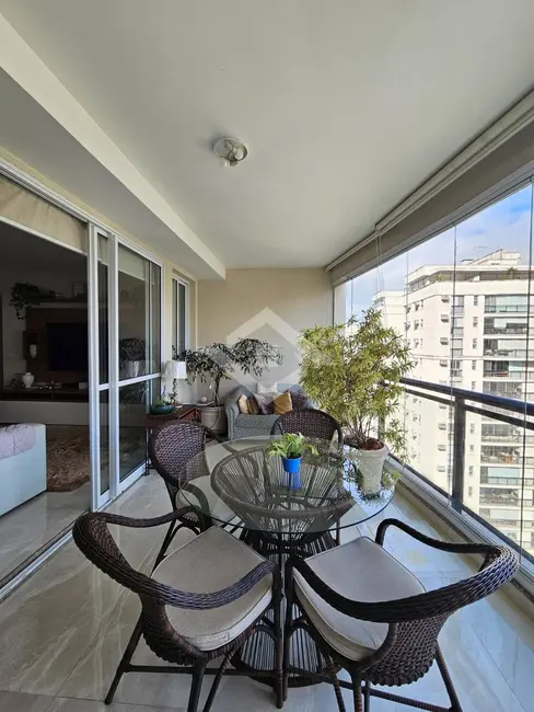 Foto 3 de Apartamento com 3 quartos à venda, 169m2 em Rio De Janeiro - RJ