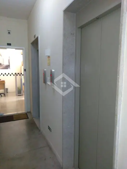 Sala Comercial à venda, 18m2 em Centro, Niteroi - RJ - imagem 7 Foto 7 de Sala Comercial à venda, 18m2 em Centro, Niteroi - RJ