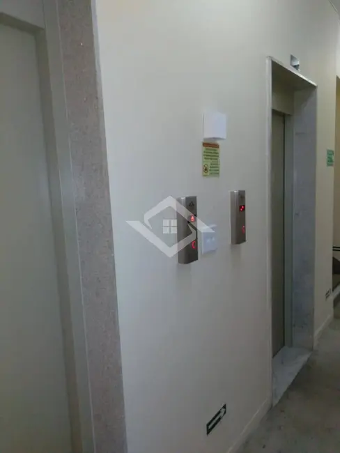 Sala Comercial à venda, 18m2 em Centro, Niteroi - RJ - imagem 9 Foto 9 de Sala Comercial à venda, 18m2 em Centro, Niteroi - RJ