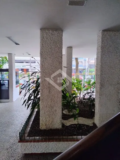 Apartamento com 2 quartos para alugar, 75m2 em Tijuca, Rio De Janeiro - RJ - imagem 6 Foto 6 de Apartamento com 2 quartos para alugar, 75m2 em Tijuca, Rio De Janeiro - RJ