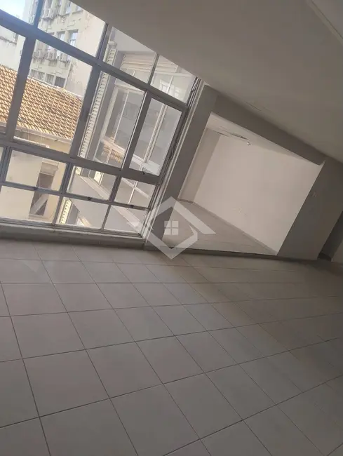 Sala Comercial para alugar, 141m2 em Centro, Rio De Janeiro - RJ - imagem 2 Foto 2 de Sala Comercial para alugar, 141m2 em Centro, Rio De Janeiro - RJ