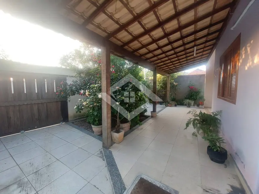 Foto 1 de Casa com 3 quartos para alugar, 570m2 em Campo Grande, Rio De Janeiro - RJ