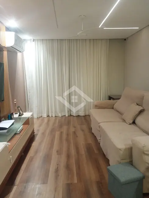 Apartamento com 5 quartos à venda, 260m2 em Vila da Penha, Rio De Janeiro - RJ - imagem 1 Foto 1 de Apartamento com 5 quartos à venda, 260m2 em Vila da Penha, Rio De Janeiro - RJ