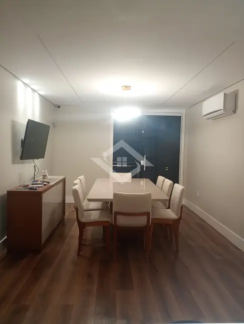 Apartamento com 5 quartos à venda, 260m2 em Vila da Penha, Rio De Janeiro - RJ - imagem 5 Foto 5 de Apartamento com 5 quartos à venda, 260m2 em Vila da Penha, Rio De Janeiro - RJ