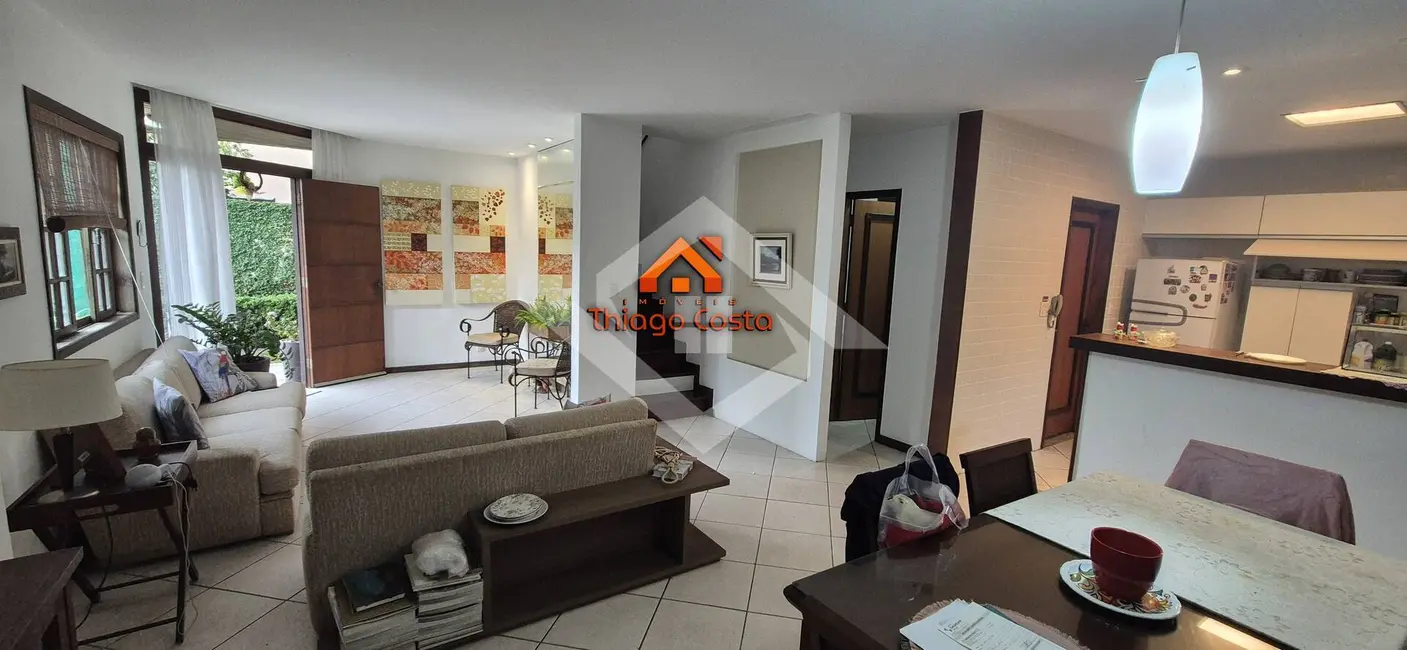 Casa com 3 quartos à venda, 127m2 em Anil, Rio De Janeiro - RJ - imagem 4 Foto 4 de Casa com 3 quartos à venda, 127m2 em Anil, Rio De Janeiro - RJ