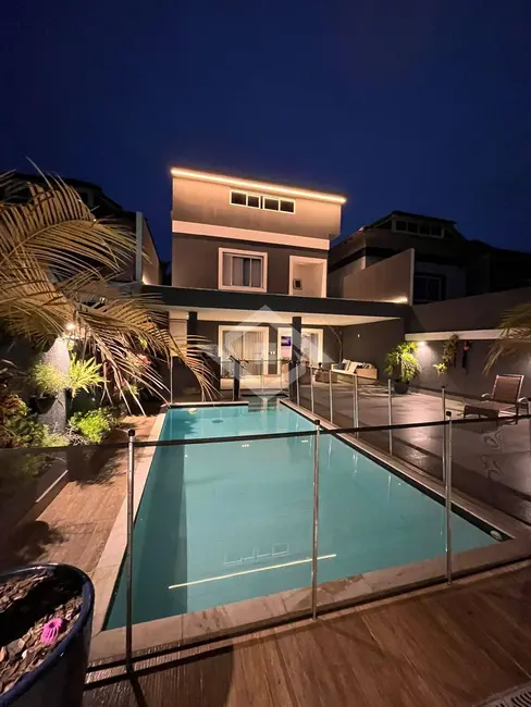 Foto 2 de Casa com 3 quartos à venda, 290m2 em Recreio dos Bandeirantes, Rio De Janeiro - RJ