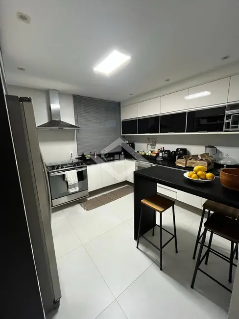 Foto 9 de Casa com 3 quartos à venda, 290m2 em Recreio dos Bandeirantes, Rio De Janeiro - RJ