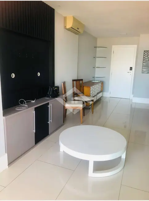 Apartamento com 2 quartos para alugar, 78m2 em Barra da Tijuca, Rio De Janeiro - RJ - imagem 4 Foto 4 de Apartamento com 2 quartos para alugar, 78m2 em Barra da Tijuca, Rio De Janeiro - RJ